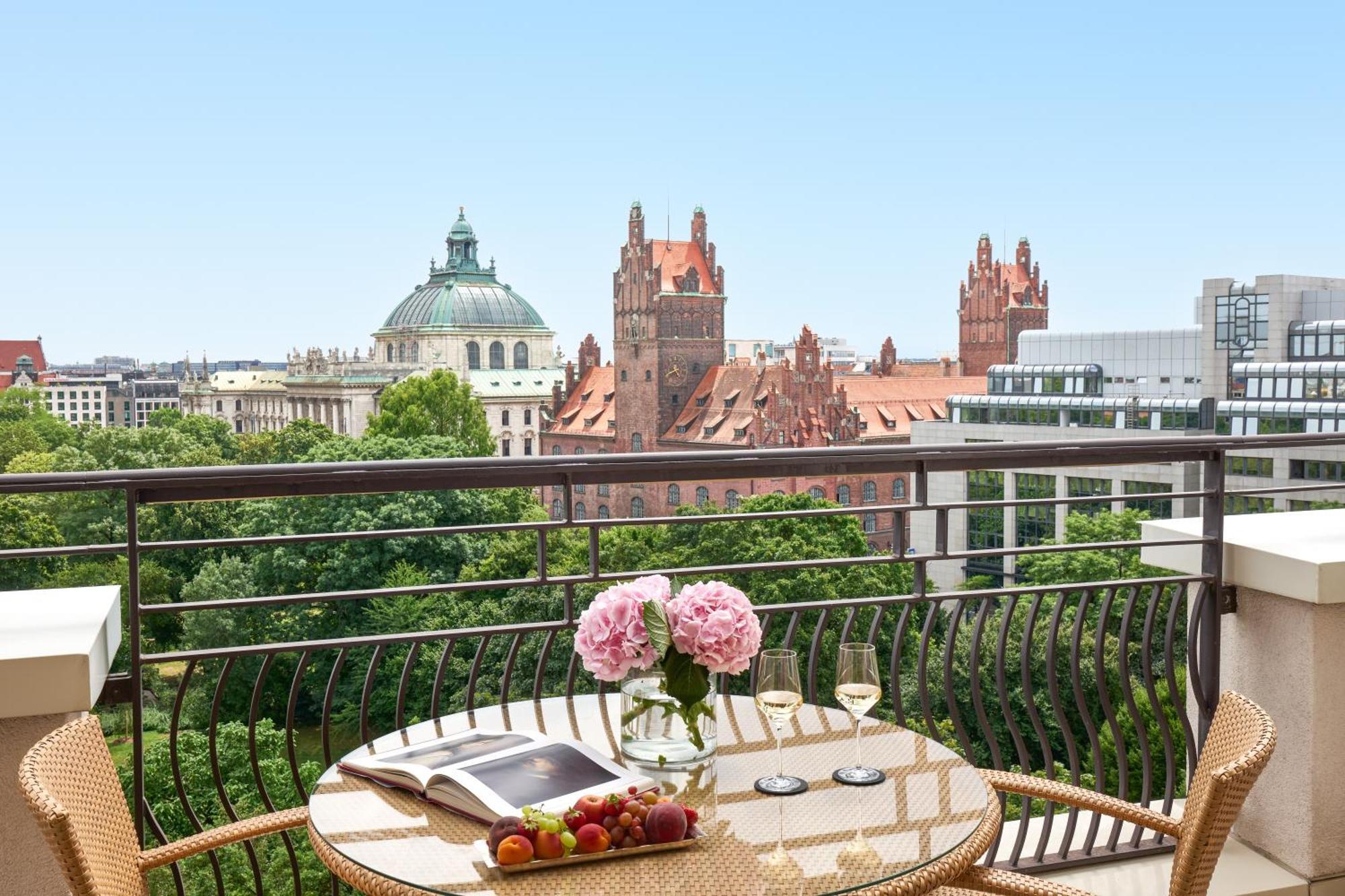 Rocco The Charles Hotel Munich